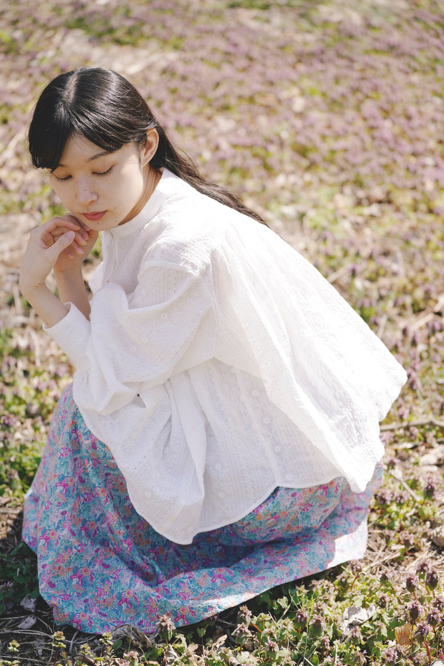 自宅洗濯可/日よけ総刺繍ブラウス【木陰】
