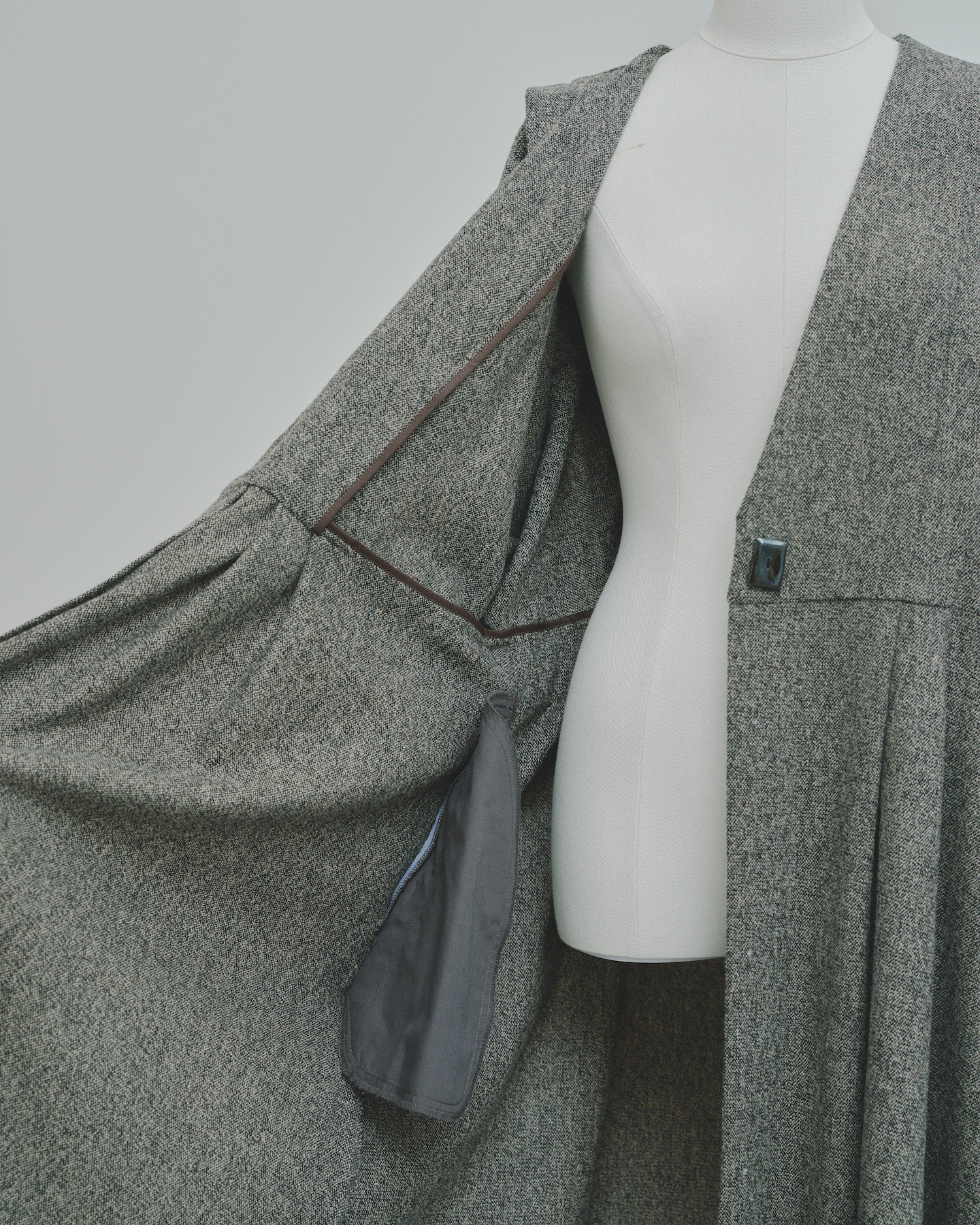 豊穣 - Wool tweed coat -