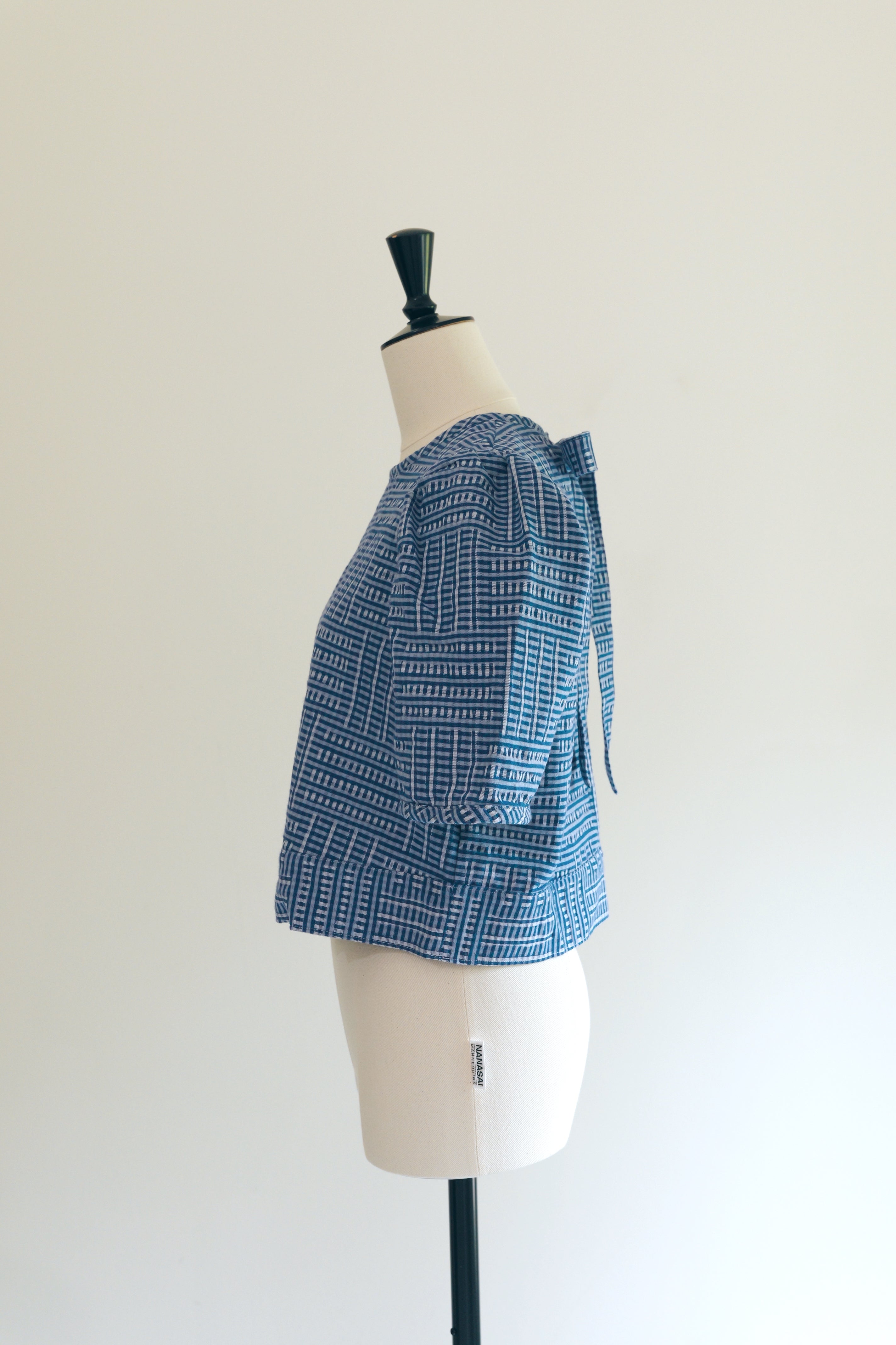 白雲 - Banshu-Ori Jacquard Blouse -